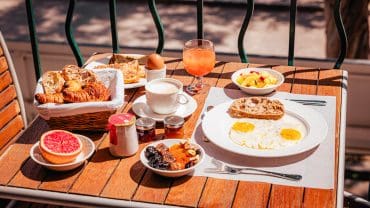 Petit-Déjeuner Port Grimaud · Le Suffren